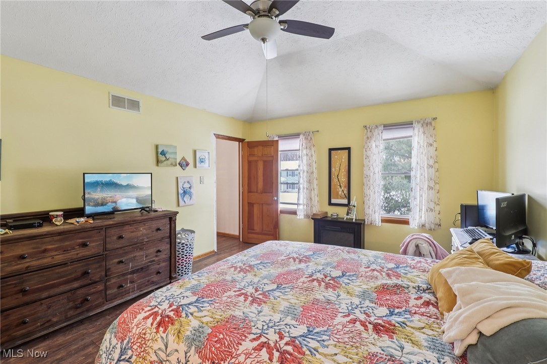 34465 Heatherwood Avenue Avon OH 44011