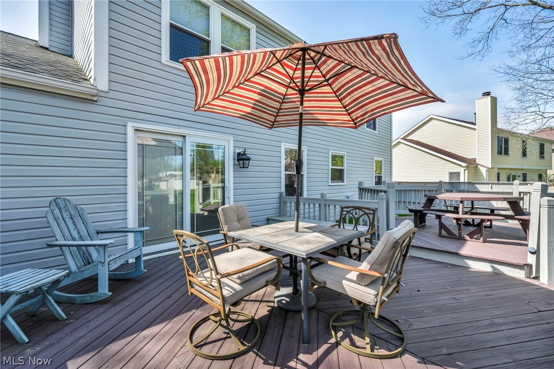 14194 Pine Lakes Drive Strongsville OH 44136