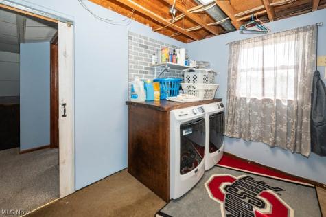 7308 Lake O Springs Avenue NW North Canton OH 44720