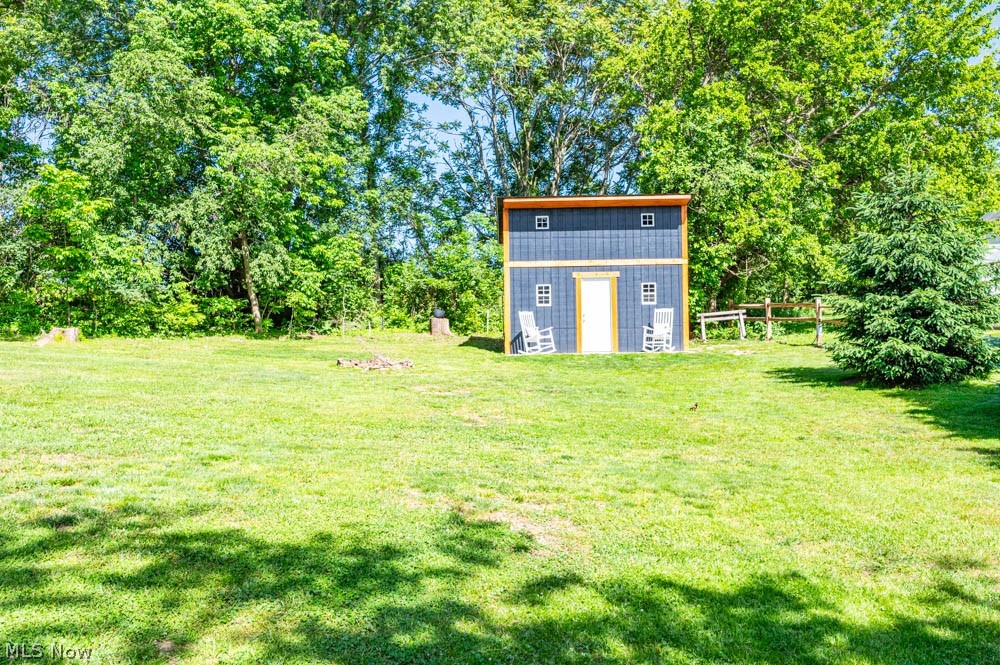 7308 Lake O Springs Avenue NW North Canton OH 44720
