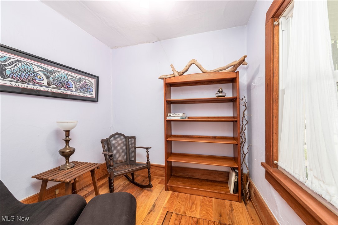 819 Brayton Avenue Cleveland OH 44113