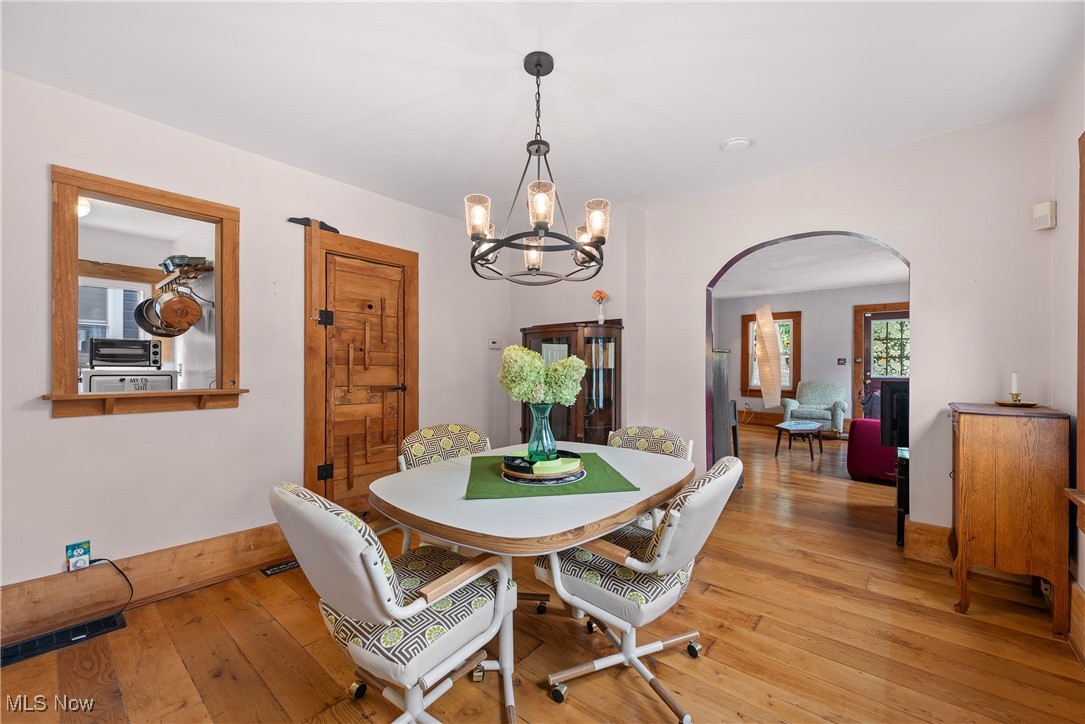 819 Brayton Avenue Cleveland OH 44113