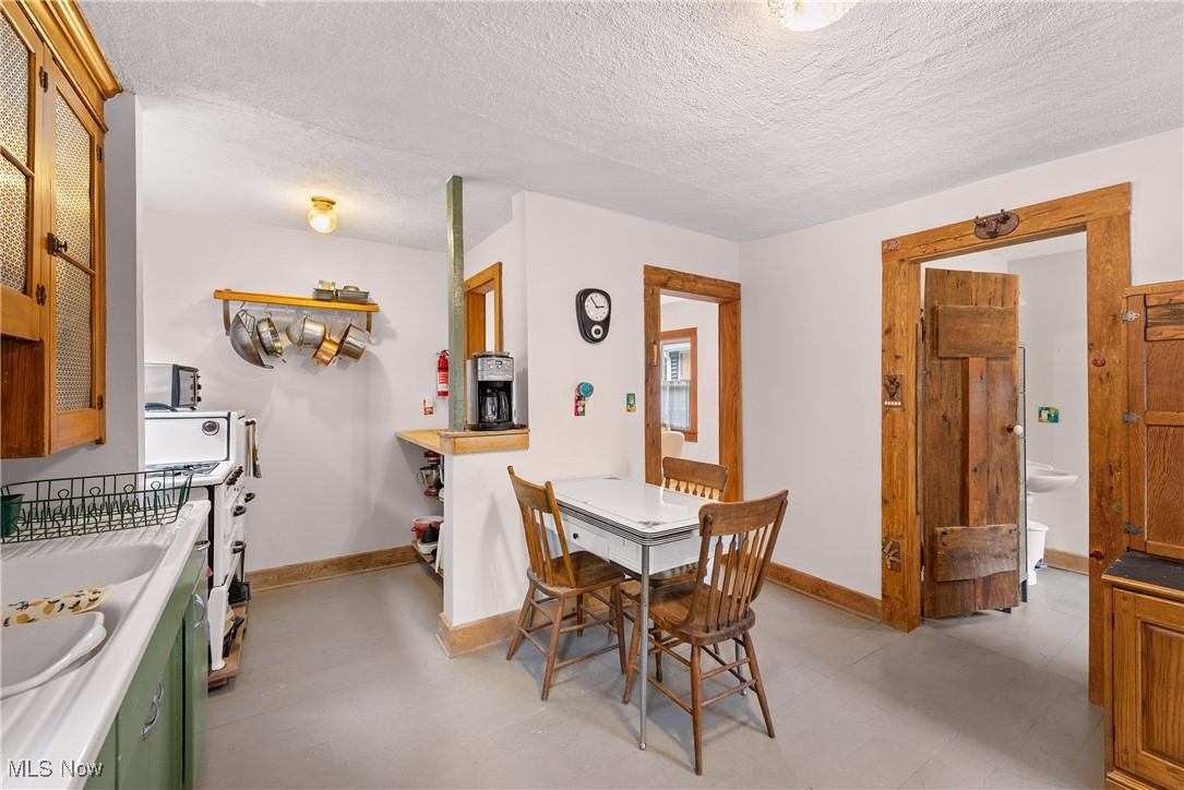 819 Brayton Avenue Cleveland OH 44113