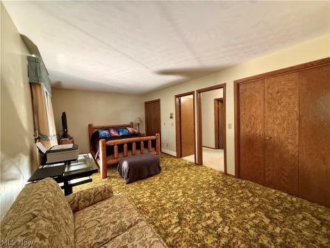 2717 Niles Vienna Road Niles OH 44446
