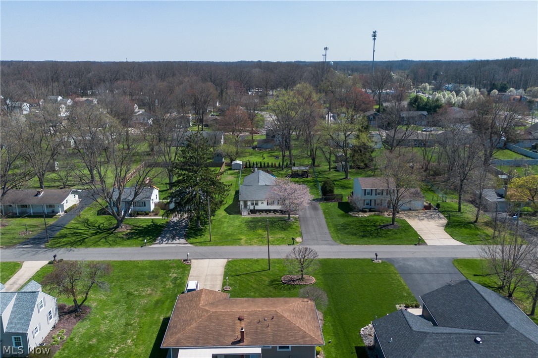 194 Fuller Drive NE Warren OH 44484