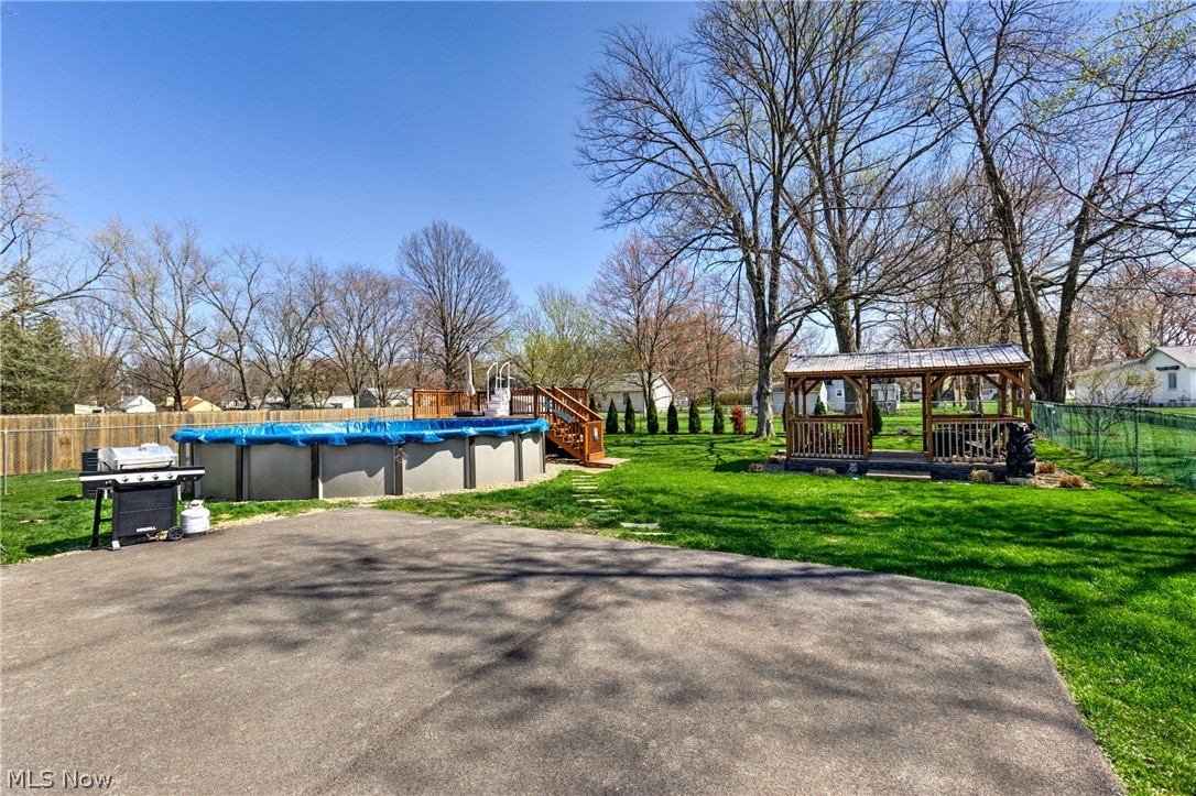 194 Fuller Drive NE Warren OH 44484