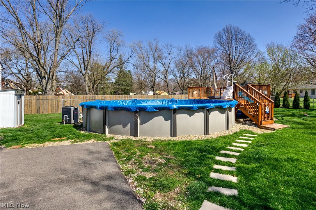 194 Fuller Drive NE Warren OH 44484