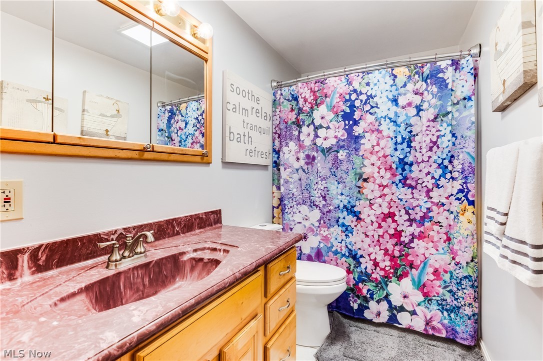194 Fuller Drive NE Warren OH 44484