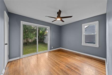 8219 Wainstead Drive Parma OH 44129