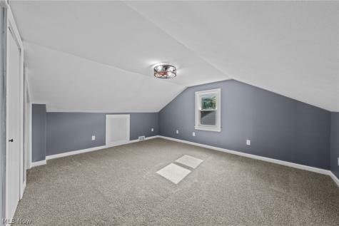 8219 Wainstead Drive Parma OH 44129