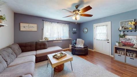 407 Maplewood Drive Willowick OH 44095