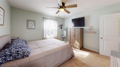 407 Maplewood Drive Willowick OH 44095