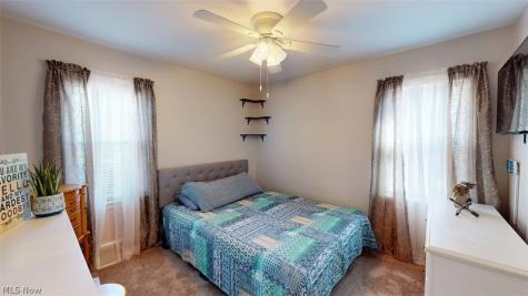 407 Maplewood Drive Willowick OH 44095