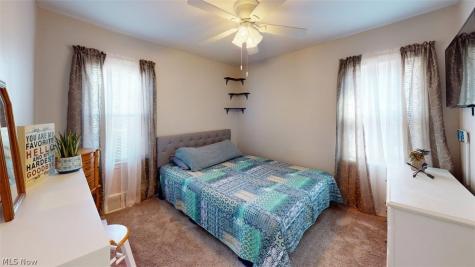 407 Maplewood Drive Willowick OH 44095