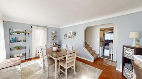 407 Maplewood Drive Willowick OH 44095