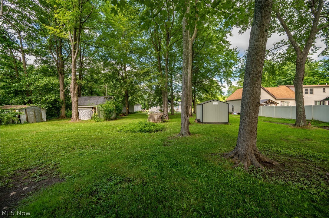 1227 N Pricetown Road Diamond OH 44412
