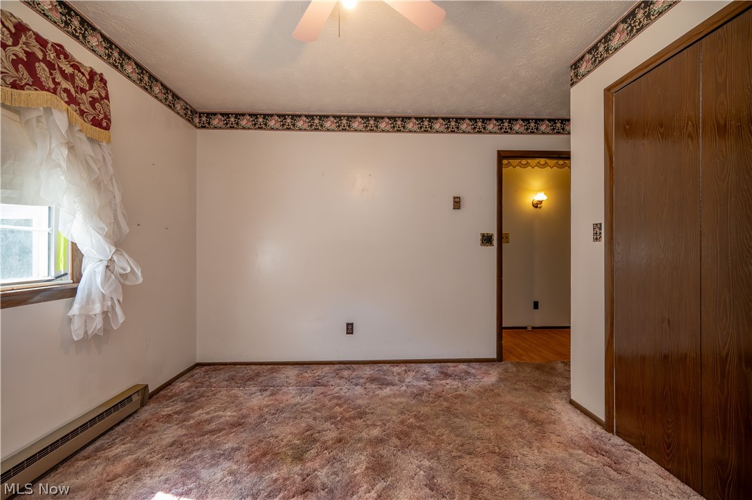 1227 N Pricetown Road Diamond OH 44412