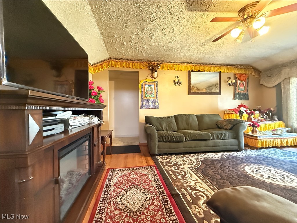 1059 Belden Avenue Akron OH 44310