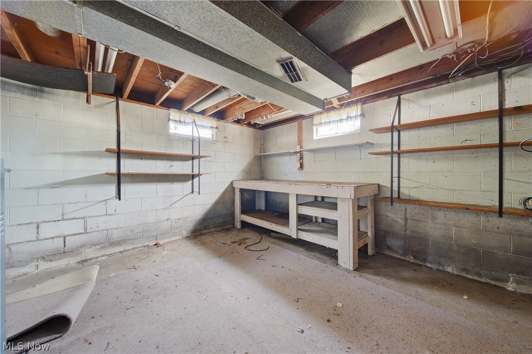 7901 NW Parkford Street NW Massillon OH 44646