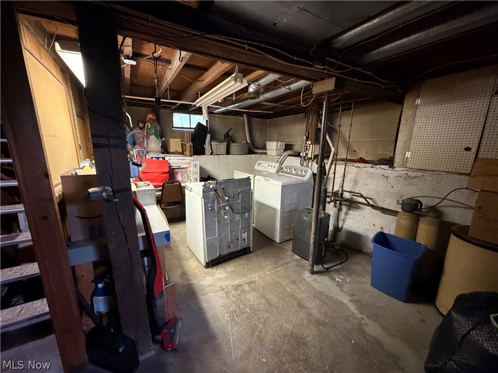 119 23rd Street Dover OH 44622