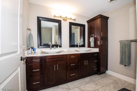 2985 Gale Road Willoughby OH 44094