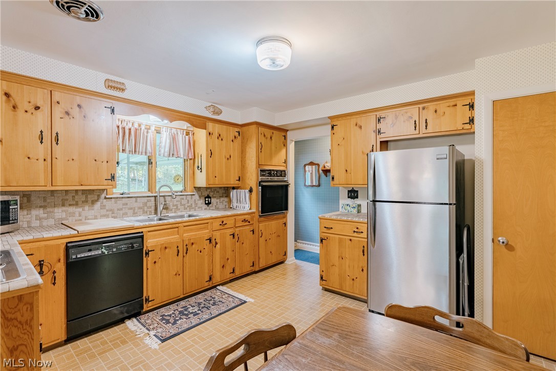 110 Meadow Lane Solon OH 44139