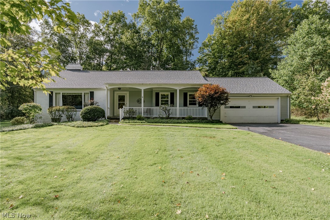 110 Meadow Lane Solon OH 44139