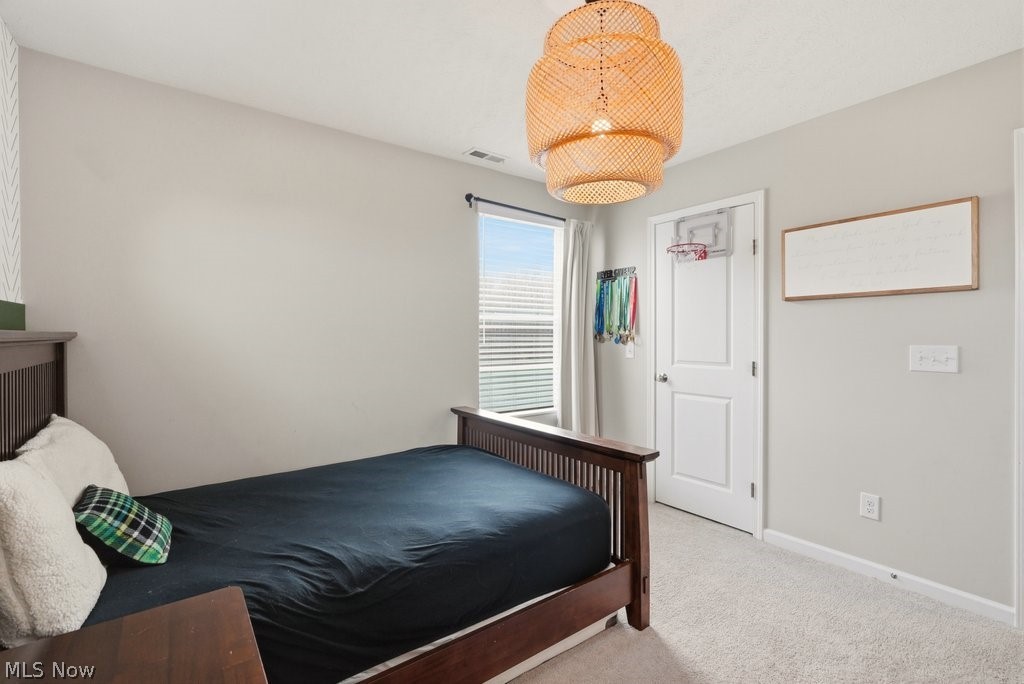 1812 Cobham Lane Wadsworth OH 44281
