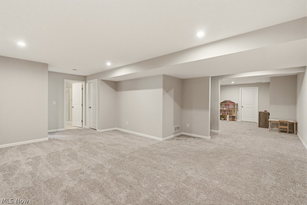 1812 Cobham Lane Wadsworth OH 44281