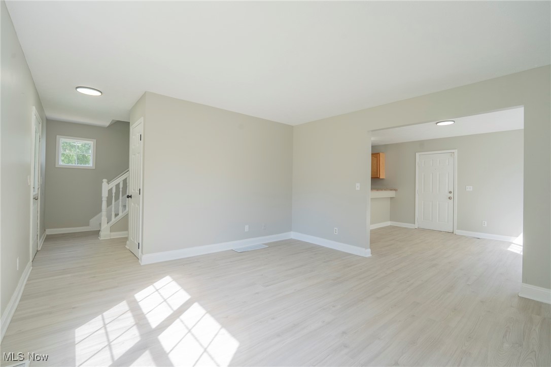 6529 Newman Avenue Cleveland OH 44127