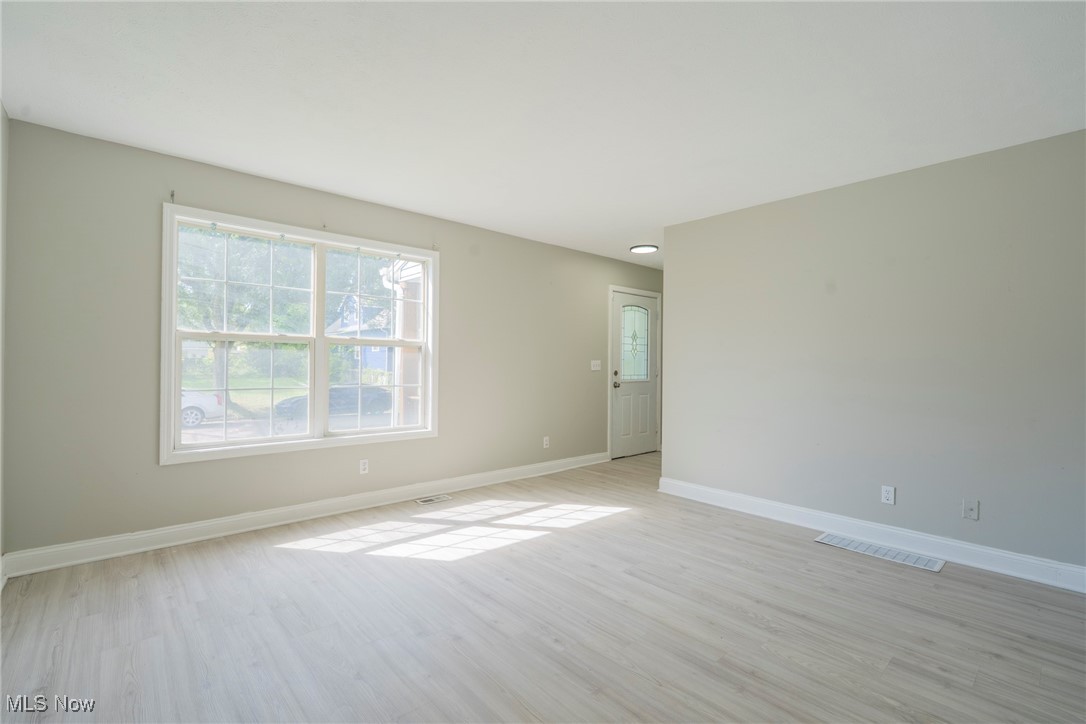 6529 Newman Avenue Cleveland OH 44127