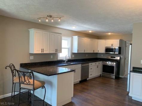 370 E 309th Street Willowick OH 44095