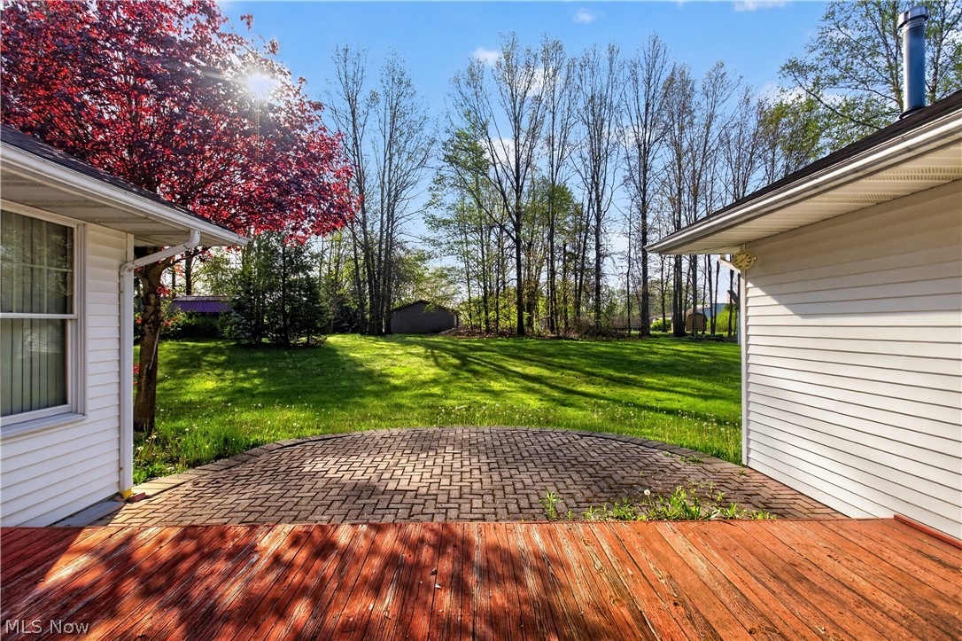 5144 Old Colony Road NW Warren OH 44481