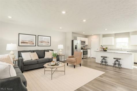 104 Pine Trails Doylestown OH 44230