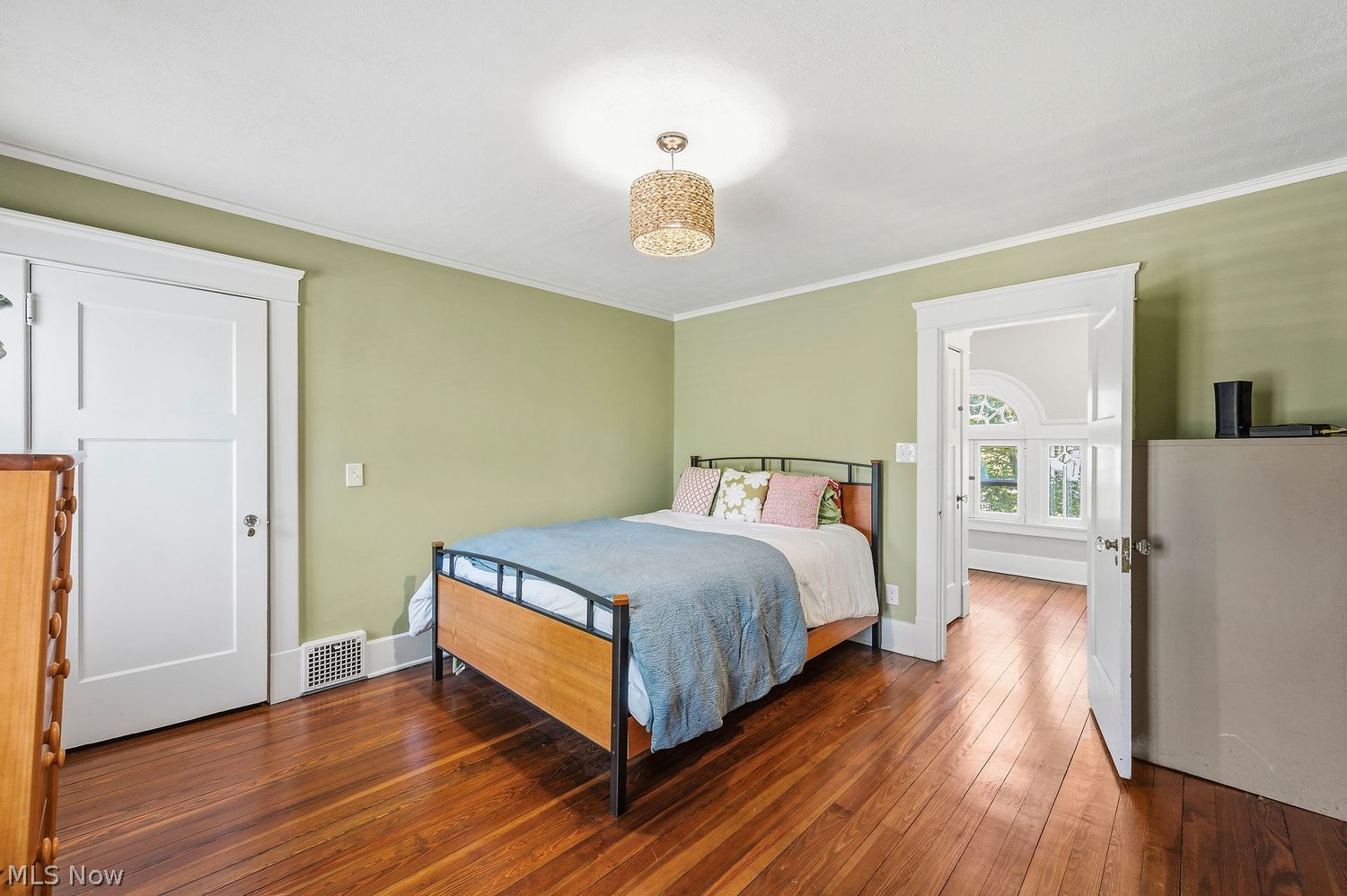 169 Aurora Street Hudson OH 44236