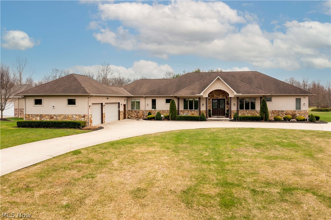 2240 Sunrise Oval Medina OH 44256