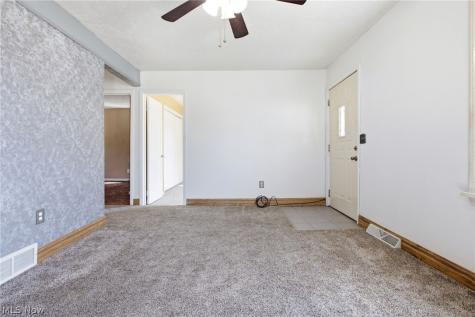1489 E 361st Street Eastlake OH 44095