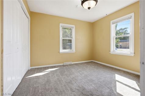 1489 E 361st Street Eastlake OH 44095