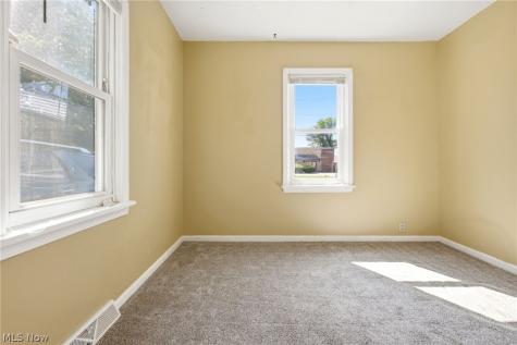 1489 E 361st Street Eastlake OH 44095