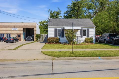 1489 E 361st Street Eastlake OH 44095