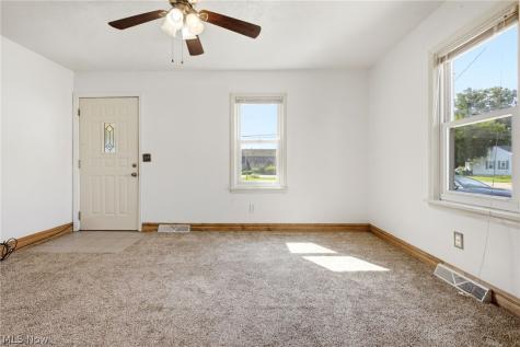 1489 E 361st Street Eastlake OH 44095