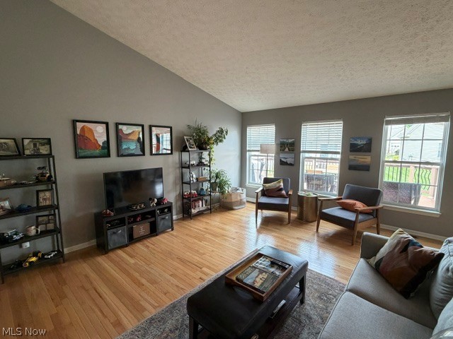 544 Country View Northfield Center OH 44067