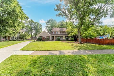 6993 Deer Path Olmsted Twp OH 44138