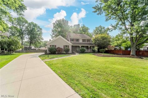 6993 Deer Path Olmsted Twp OH 44138