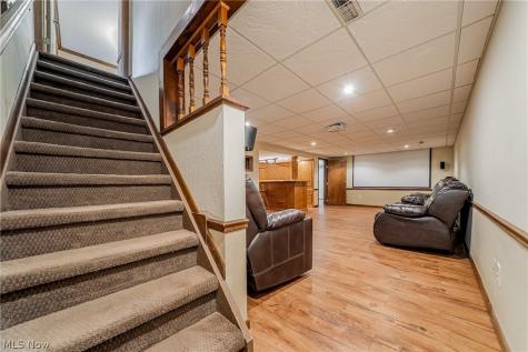 6993 Deer Path Olmsted Twp OH 44138