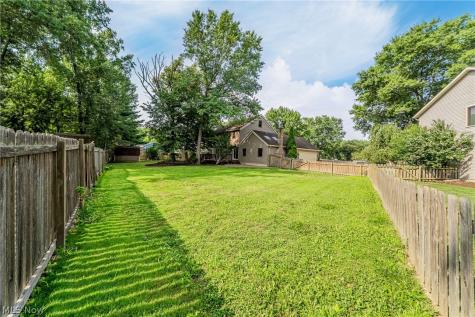 6993 Deer Path Olmsted Twp OH 44138