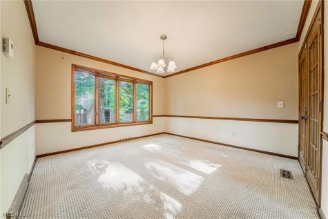 6993 Deer Path Olmsted Twp OH 44138