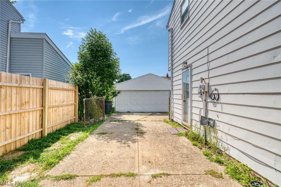 980 E 347th Street Eastlake OH 44095
