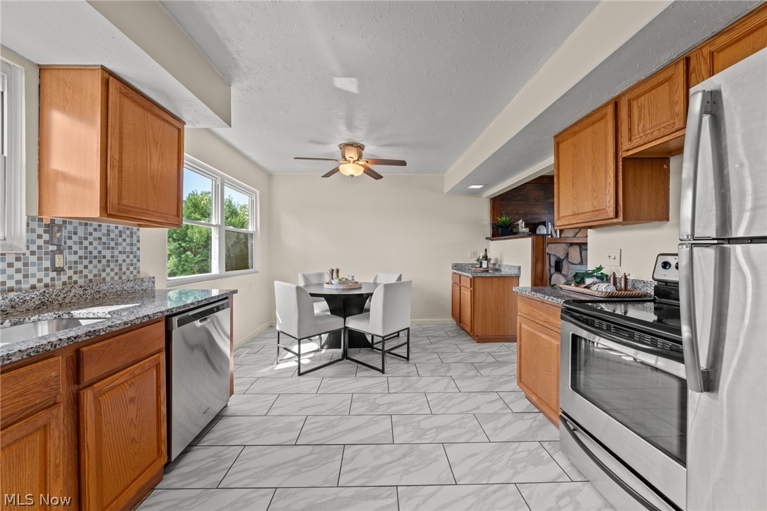 980 E 347th Street Eastlake OH 44095