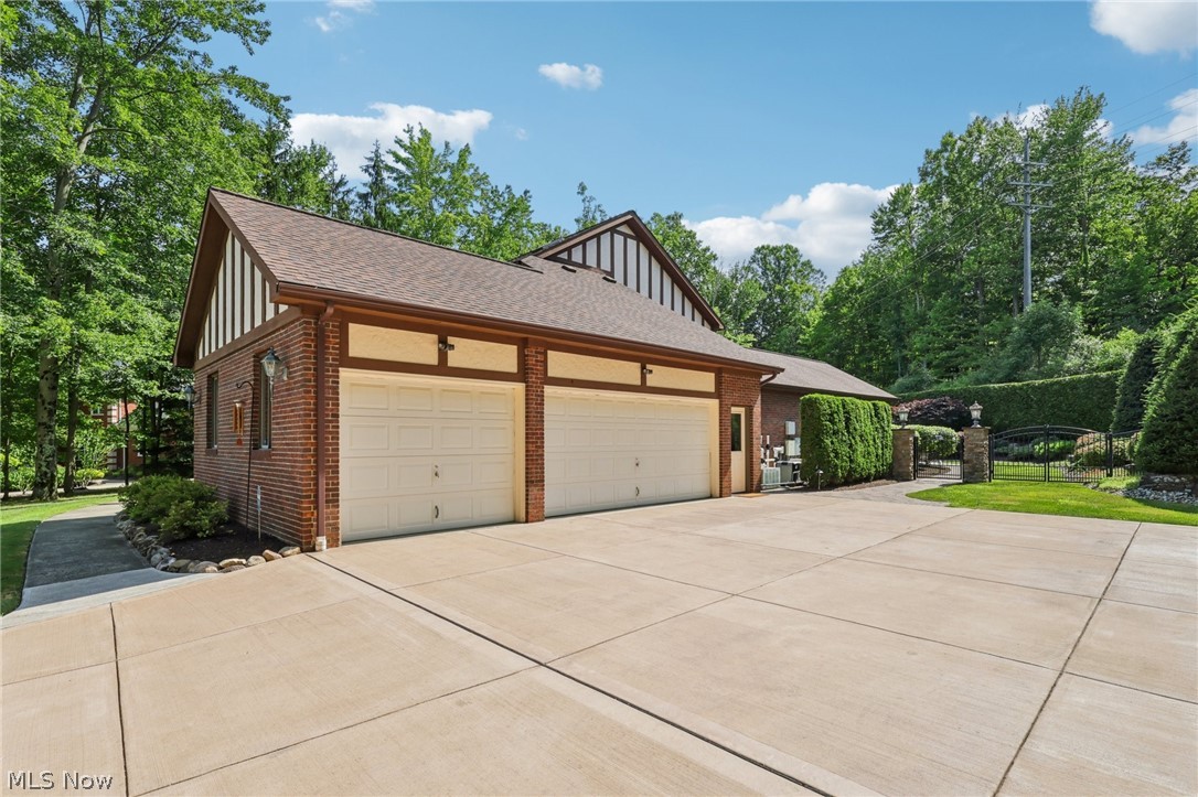780 Village Circle Gates Mills OH 44040